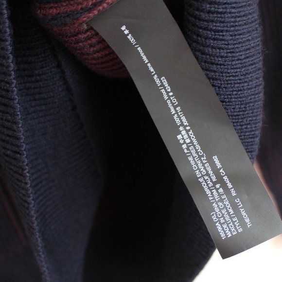 NWT Theory Mock Neck Zip Sweater in Merino Wool - Picture 9 of 10